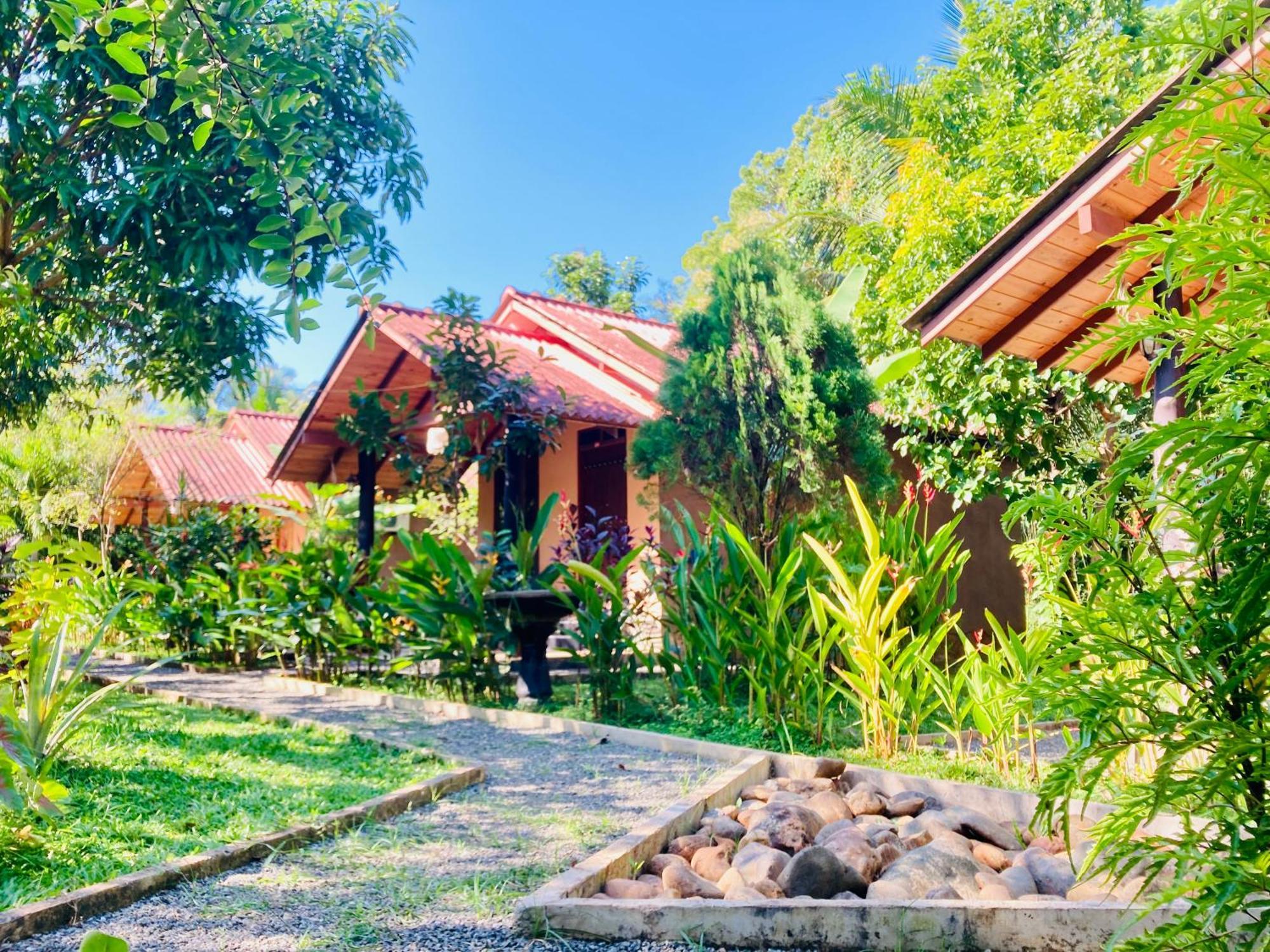 Suncity Privacy Cottages Udawalawe Exterior foto